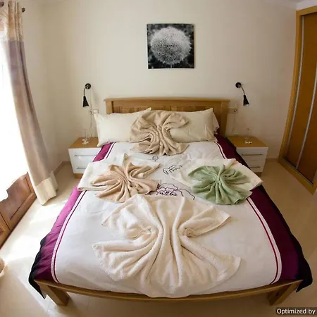 44 Sea Views, Pool,games,hot Tub, Office With Computer+ Wifi *